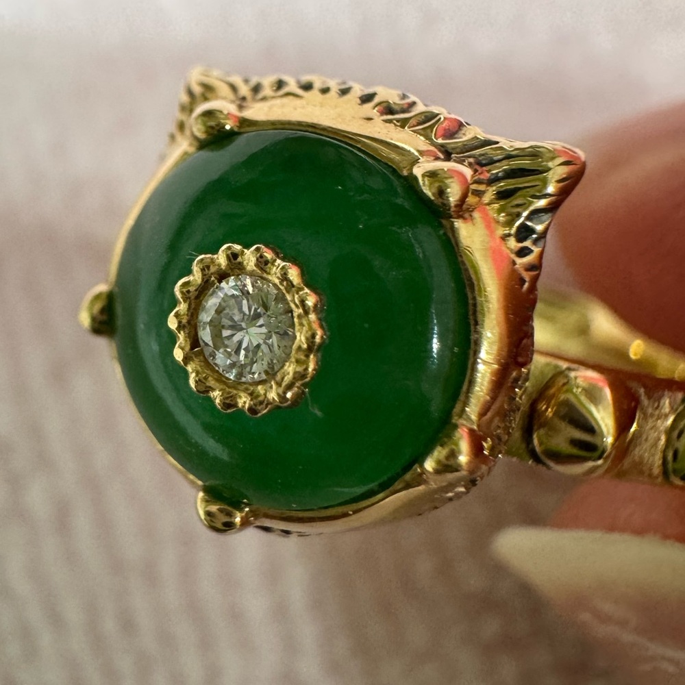 Gucci 18K Yellow Gold Le Marché des Merveilles Jade & Diamond Feline Head Ring. - Picture 6 of 8